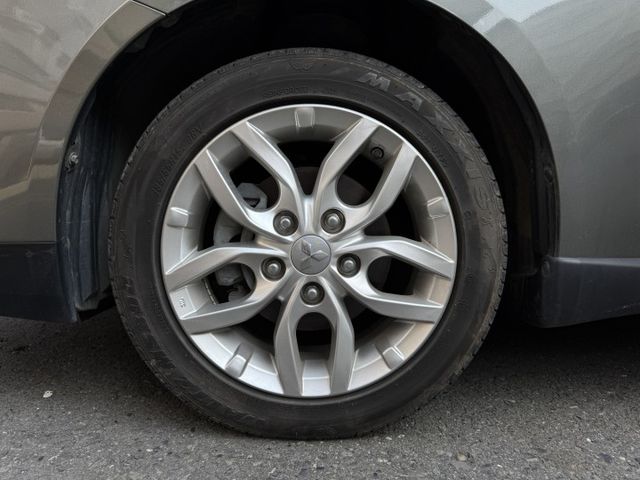 ★最頂輕鬆版+升級精裝影音/電子後視鏡~僅跑1.7萬，IKEY.電動尾門.導航.防滑.倒車顯影.CARPLAY，原鈑件★  第20張相片