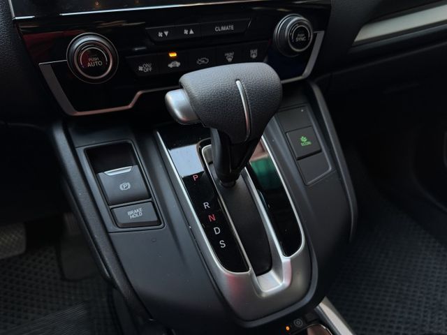 ★特價全新小改款5.5代VTIS~僅跑5萬低里程，IKEY.電尾門.LV2.導航.LED.CARPLAY，認證車原鈑件★  第9張相片