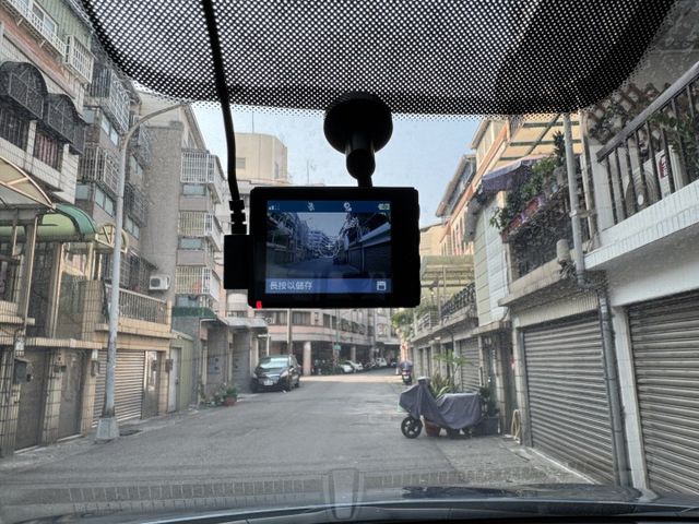 ★小改款稀有旗艦版~環景影像.全景天窗.電尾門.IKEY.電動椅.導航.盲點.CARPLAY，認證車原鈑件，可全額貸款★  第9張相片