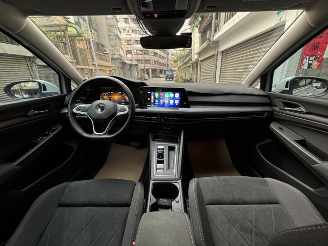 ★年底車23年式1.5渦輪STYLE版~原廠保養紀錄，認證車原鈑，IKEY.LV2.自動停車.記憶電動椅.盲點.LED★  第5張相片