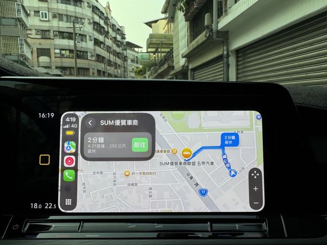 ★年底車23年式1.5渦輪STYLE版~原廠保養紀錄，認證車原鈑，IKEY.LV2.自動停車.記憶電動椅.盲點.LED★  第15張相片