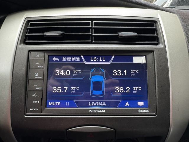 ★精裝影音版~認證車原鈑件，衛星導航.數位電視.倒車顯影.胎壓偵測.前雷達，最美白色系，可全額貸款★  第9張相片