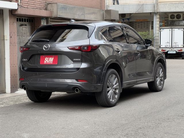 ★最高規Select Plus版~僅跑1萬，認證車原鈑件，雙電動/通風椅.環景影像.LV2.BOSE音響.盲點.電尾門★  第2張相片