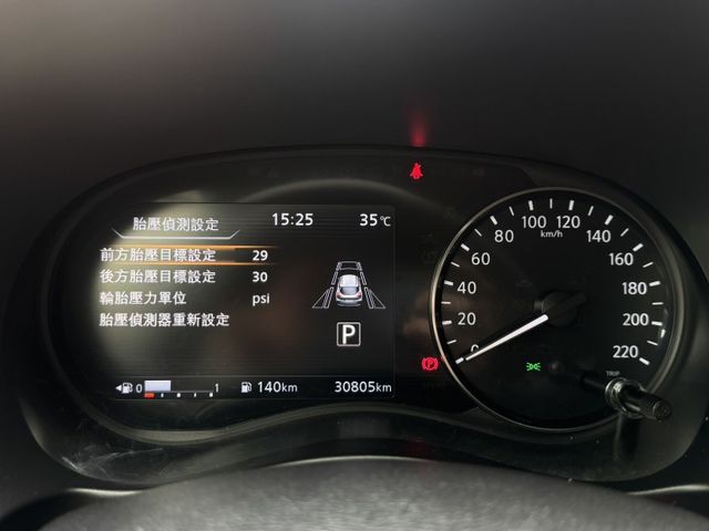 ★全新小改款旗艦版配備再升級~僅跑3萬，環景影像.盲點.全速域ACC.LED頭燈.CARPLAY導航，認證車原鈑件★  第9張相片