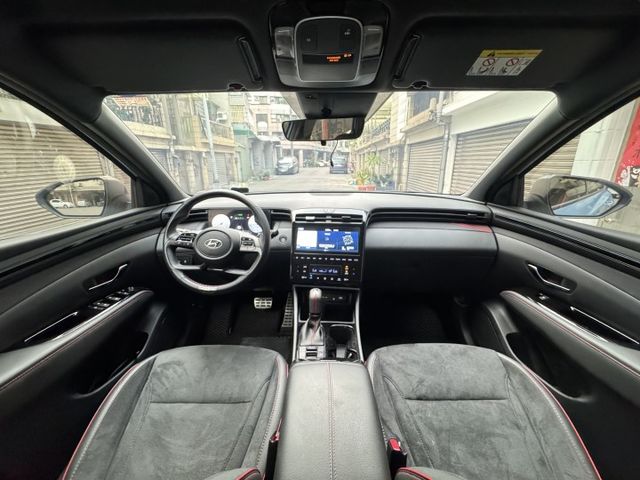 ★超稀有N-LINE限量運動版~僅跑1萬多低里程，獨特內外觀，原廠大包.環景.電尾門.盲點.LV2，原鈑件，原廠保固中★  第5張相片