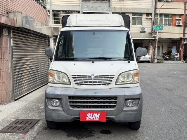 ★全車原鈑件認證車~加裝:三面帆布(側部可對折)/橡膠底板/電動窗/順風板/電子後視鏡，內裝漂亮冷氣很涼，本月特惠價★  第6張相片