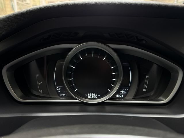 ★超美瑞典小坦克V40 T4僅跑8萬超低里程(附紀錄)~原鈑件認證車/本月促銷一口價，挑戰全國最低價★  第5張相片