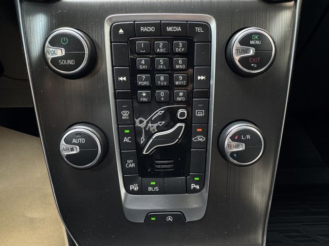 ★超美瑞典小坦克V40 T4僅跑8萬超低里程(附紀錄)~原鈑件認證車/本月促銷一口價，挑戰全國最低價★  第15張相片