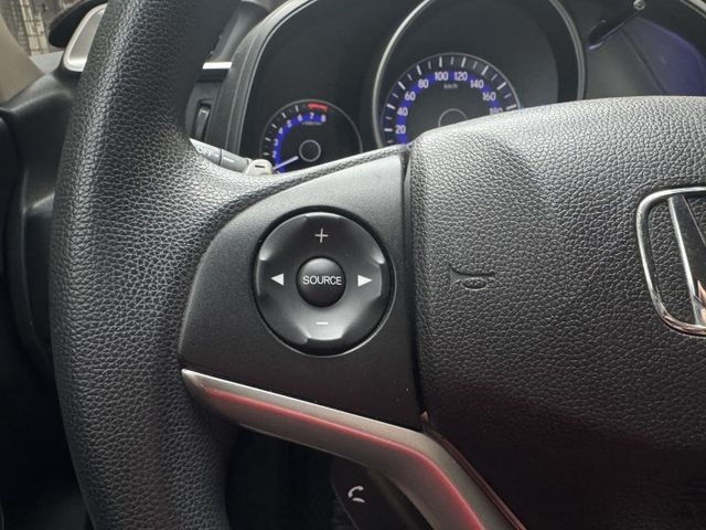 ★全新改款新車頭空間更大~僅跑5萬超低里程，定速.換檔撥片.恆溫.音響快撥鍵.節能模式，認證車可全額貸款，省油代步首選★  第8張相片