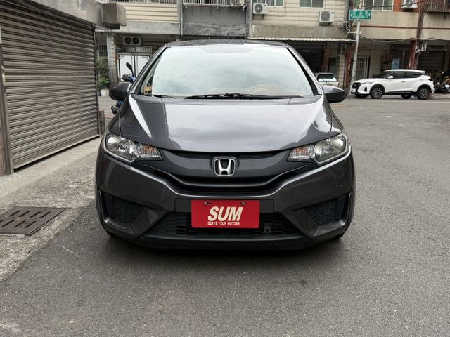 ★全新改款新車頭空間更大~僅跑5萬超低里程，定速.換檔撥片.恆溫.音響快撥鍵.節能模式，認證車可全額貸款，省油代步首選★  第15張相片