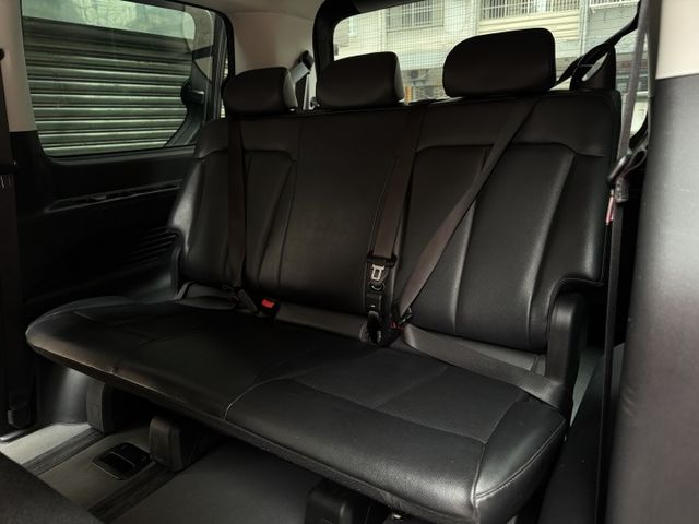 ★9人座高規雙電滑門(含感應功能)~IKEY.倒車顯影.無線CARPLAY.防滑系統，認證車原鈑件，可全額貸款★  第5張相片