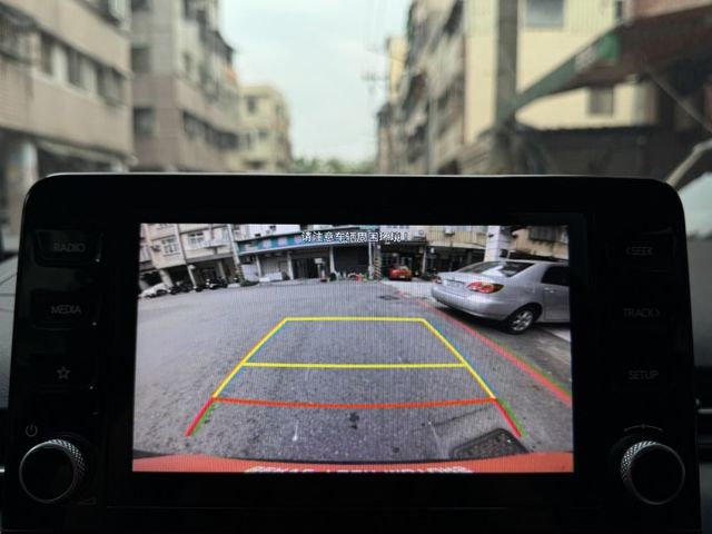 ★9人座高規雙電滑門(含感應功能)~IKEY.倒車顯影.無線CARPLAY.防滑系統，認證車原鈑件，可全額貸款★  第12張相片