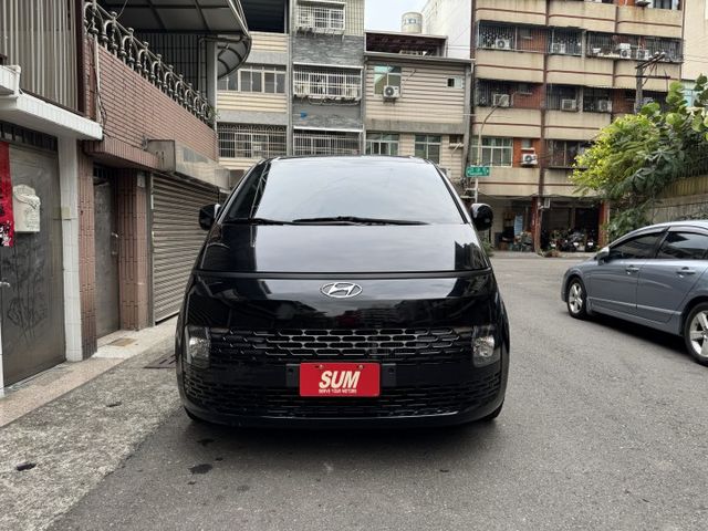 ★9人座高規雙電滑門(含感應功能)~IKEY.倒車顯影.無線CARPLAY.防滑系統，認證車原鈑件，可全額貸款★  第14張相片