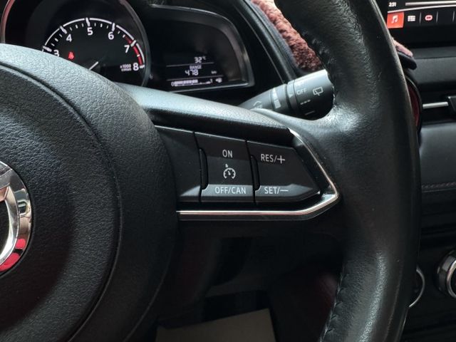 ★僅跑8萬頂級版車型+升級鋼鐵灰/衛星導航~IKEY.HUD.盲點.倒車顯影.車道偏移.AEB.LED頭燈，認證車原鈑★  第8張相片