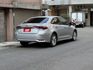 ★高規豪華版~僅跑1萬多低里程~IKEY.LV2.CARPLAY導航.恆溫，類新車最好照顧的顏色，認證車原鈑，原廠保固★  第2張縮圖