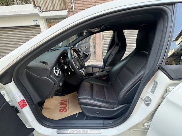 ★稀有五門SB獵跑AMG版~僅跑9萬低里程，原鈑件認證車，電尾門.雙電動椅.導航.LED頭燈.Carplay★  第3張相片