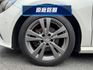★超級美車僅跑8萬多/最美白色系/認證車原鈑件~IKEY.換檔撥片.電動椅.LED頭燈.9氣囊.定速，可全額貸款★  第19張縮圖