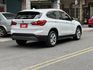 ★年底車2018年領牌+升級大螢幕影音~1.5渦輪里程跑少，IKEY.5AS.雙電動椅.電尾門.LED.導航，可全額貸★  第2張縮圖