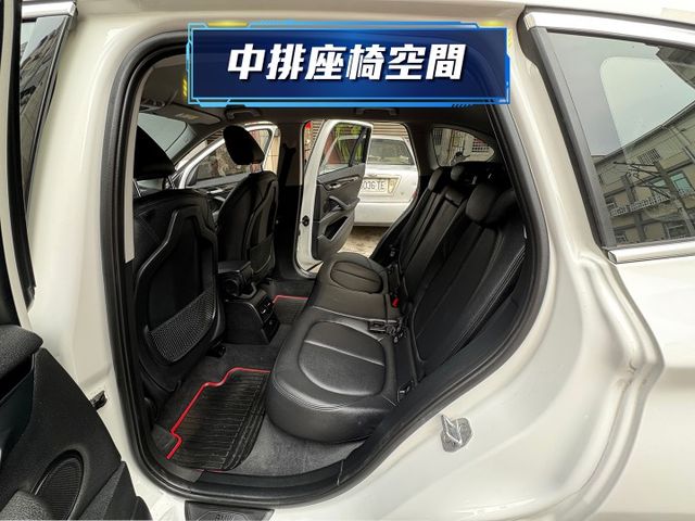 ★年底車2018年領牌+升級大螢幕影音~1.5渦輪里程跑少，IKEY.5AS.雙電動椅.電尾門.LED.導航，可全額貸★  第4張相片