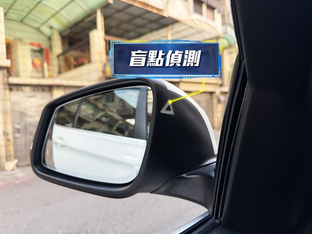 ★小改款安全配備大升級有盲點/AEB/車道偏移+升級大螢幕導航~認證車原鈑，IKEY.定速.LED頭燈.電動椅，可全貸★  第14張相片