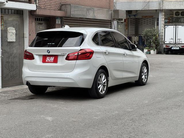 ★秒殺特價中~認證車原鈑件，IKEY.電尾門.LED頭燈.防滑系統.倒車顯影.電子手煞車，可全額貸款，比較後就知多便宜★  第2張相片