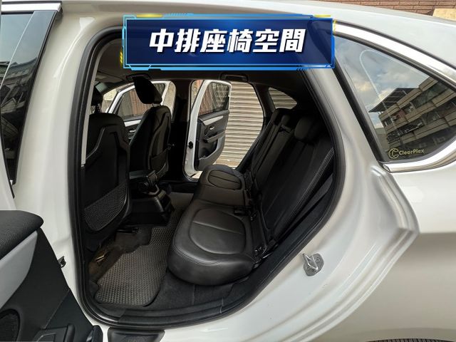 ★秒殺特價中~認證車原鈑件，IKEY.電尾門.LED頭燈.防滑系統.倒車顯影.電子手煞車，可全額貸款，比較後就知多便宜★  第4張相片