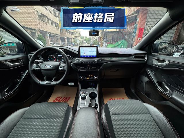 ★LOMMEL賽道版~認證車原鈑件，原廠大包.德制18吋鋁圈.智能LED頭燈.LV2.B&O音響.電動椅.盲點，可全貸★  第5張相片