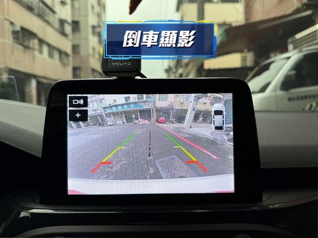 ★超美ST-LINE運動版~僅跑8萬多，認證車原鈑件，原廠大包.IKEY.LV2.盲點.HUD.B&O音響.LED頭燈★  第13張相片