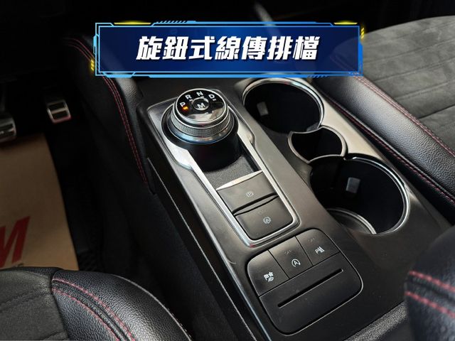 ★年底車21年式最好看ST-LINE版~2.0渦輪才有力更好開，全景天窗.電尾門.LV2.盲點.B&O音響，認證車原鈑★  第14張相片