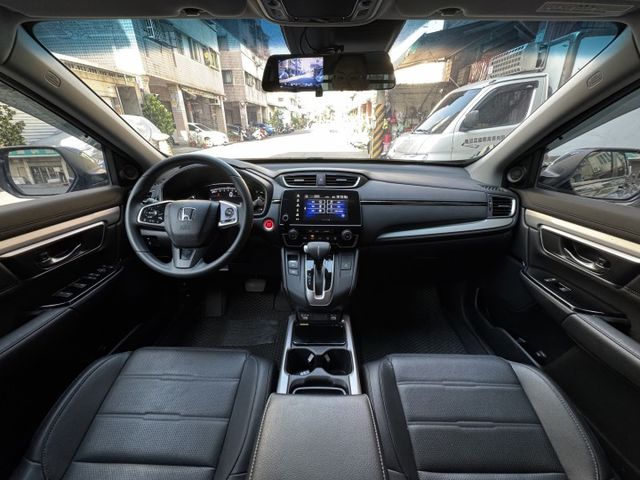 ★特價全新小改款5.5代VTIS~僅跑5萬低里程，IKEY.電尾門.LV2.導航.LED.CARPLAY，認證車原鈑件★  第5張相片
