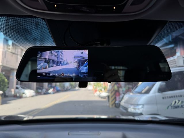 ★特價全新小改款5.5代VTIS~僅跑5萬低里程，IKEY.電尾門.LV2.導航.LED.CARPLAY，認證車原鈑件★  第11張相片