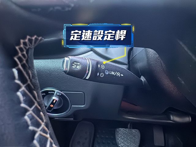 ★末代Q30 1.6渦輪頂級風尚版~低里程認證車原鈑，IKEY.環景.ACC.AEB.盲點.雙電動椅.車道偏移，可全貸★  第18張相片