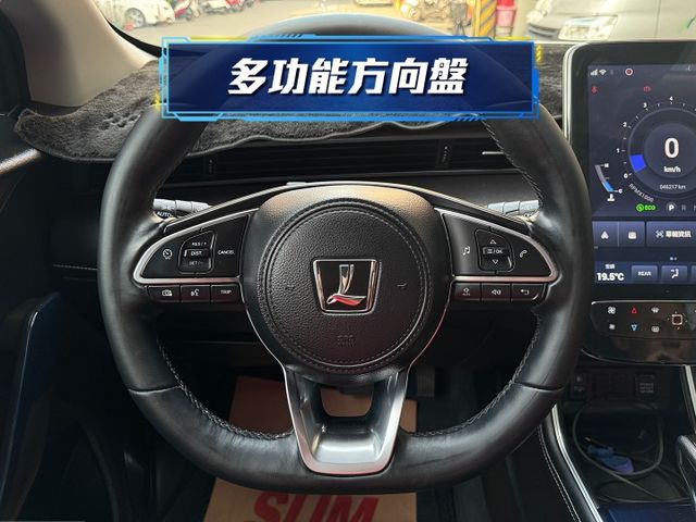 ★改款NEO車型外表更好看~僅跑4萬多雙色黑車頂，IKEY.環景.ACC.電尾門.盲點.CARPLAY.HUD，原鈑件★  第7張相片