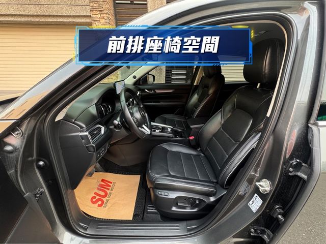 ★最高規Select Plus版~僅跑1萬，認證車原鈑件，雙電動/通風椅.環景影像.LV2.BOSE音響.盲點.電尾門★  第3張相片