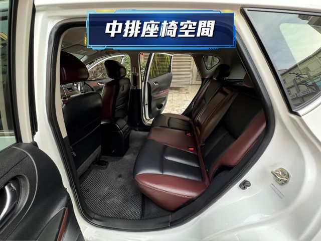 ★全台最低價~運動J版，最美白色系，認證車原鈑件，IKEY.定速.LED頭燈.CARPALY導航.盲點，原廠保養紀錄★  第4張相片
