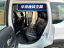 ★精裝影音版~認證車原鈑件，衛星導航.數位電視.倒車顯影.胎壓偵測.前雷達，最美白色系，可全額貸款★  第4張縮圖
