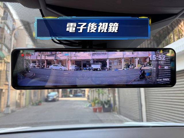 ★超美低里程1.5渦輪高規SD版+選配雙色套件/電子後視鏡~僅跑2萬，IKEY.盲點.LV2.電尾.記憶電動椅，原鈑件★  第9張相片