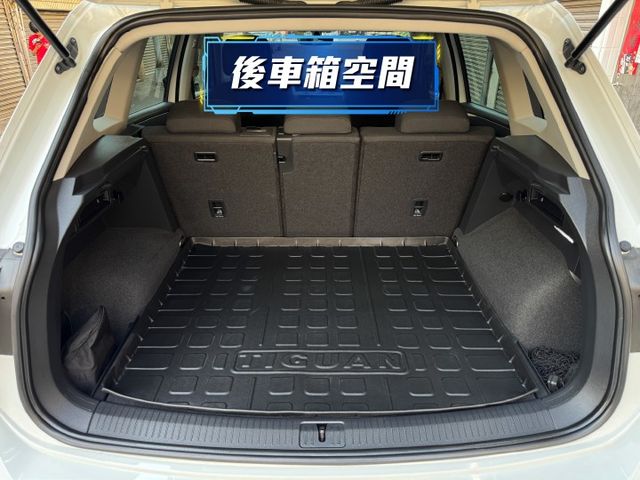 ★特價中~僅跑5萬公里，認證車原鈑件，ACC.車道維持.LED頭燈.CARPLAY導航.主動駐停.電子手煞車，可全額貸★  第18張相片