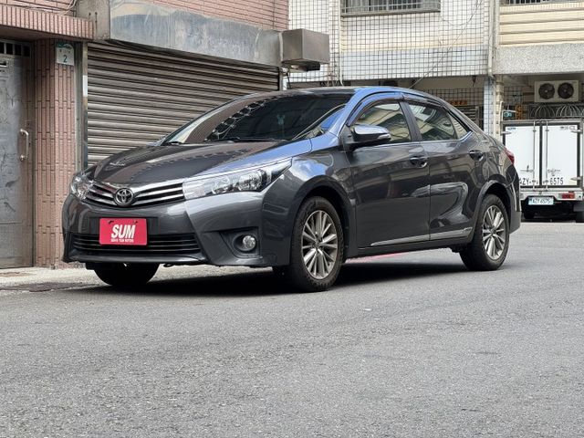 ★超級美車僅跑6萬多+升級大螢幕影音/電子後視鏡/胎壓偵測~認證車原鈑件，定速.導航.CARPLAY.恆溫，可全額貸★  第1張相片