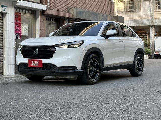 ★現省20幾萬最美白色系HRV~認證車原鈑件，原廠保養紀錄，IKEY.LV2.LED頭燈.CARPLAY，原廠保固中★  第1張相片