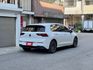 ★1.5渦輪僅跑2萬多超級美車~認證車原鈑件，IKEY.LV2.盲點.換檔撥片.CARPLAY.LED頭燈，可全額貸★  第2張縮圖