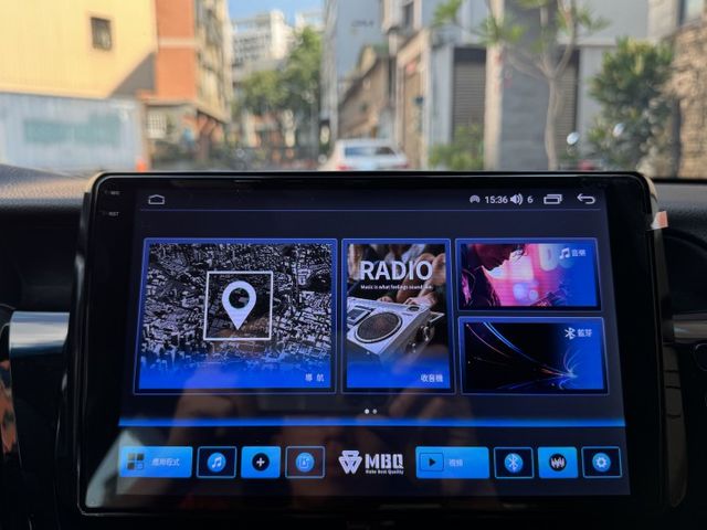 ★大改款日本原裝進口~僅跑7萬+升級精裝影音，認證車原鈑件，IKEY.LV2.LED頭燈.CARPLAY，可全額貸★  第10張相片