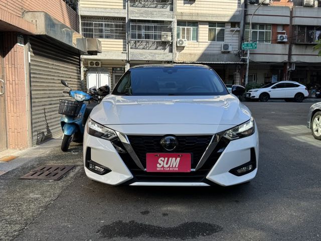 ★稀有選配雙車色/雙色內裝~認證車原鈑件，原廠保養紀錄，IKEY.環景.ACC.盲點.LED.CARPLAY，原廠保固★  第16張相片