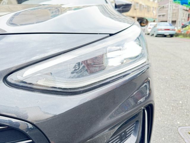 ★稀有WAGON旅行車頂級ST-LINE VIGNALE版~電尾門.B&O音響.HUD.盲點.LV2.原廠大包，原鈑件★  第19張相片