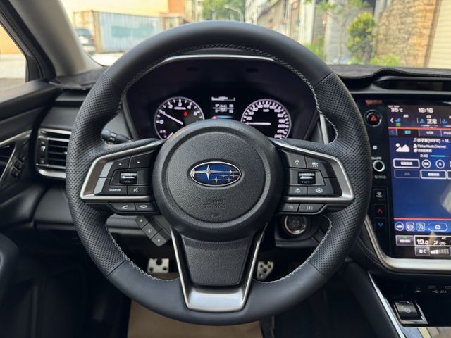 ★秒殺價~全新改款新車型/新內裝，配備大升級，HK音響.LV2.雙電動椅.電尾門.CARPLAY.盲點.LED，可全貸★  第6張相片
