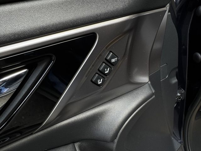 ★秒殺價~全新改款新車型/新內裝，配備大升級，HK音響.LV2.雙電動椅.電尾門.CARPLAY.盲點.LED，可全貸★  第10張相片