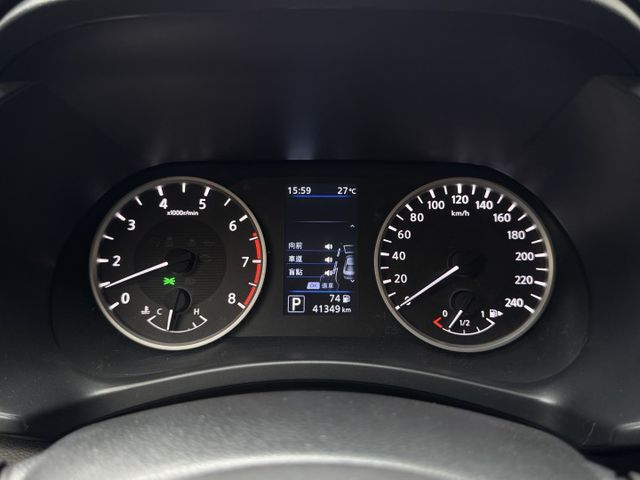 ★僅跑4萬超級美車~認證車原鈑件，IKEY.ACC.環景.車道偏移.CARPLAY.盲點.電子後視鏡.HUD.LED★  第6張相片