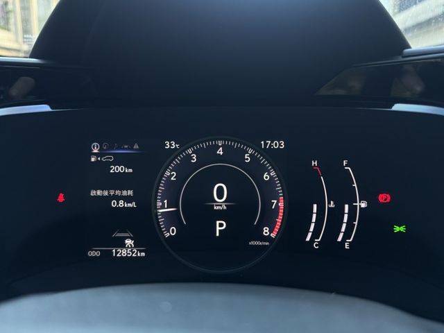 ★高規豪華版+升級精裝特仕~僅跑1萬媲美新車，全車原漆原鈑件，環景.電子後視.電尾門.盲點.LV2.雙電動椅，原廠紀錄★  第6張相片