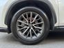 ★高規豪華版+升級精裝特仕~僅跑1萬媲美新車，全車原漆原鈑件，環景.電子後視.電尾門.盲點.LV2.雙電動椅，原廠紀錄★  第20張縮圖