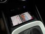 ★時尚珍妮佛黃+升級雙色套件/電子後視鏡~IKEY.定速.導航.CARPLAY.車道維持.無線充電，認證車原鈑件可全貸★  第18張縮圖